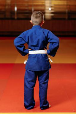 Photo https://static.kintayo.com/images/judo/kids/450/Blue/Judo_boy_blue_450gsm_6.jpg