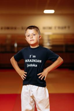 Photo https://static.kintayo.com/images/t-shirts/kids/i_ukr_judoka/Blue_ukr_judoka_1.jpg