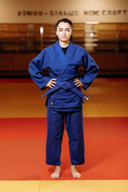 Photo http://static.kintayo.com/images/judo/adults/550/Blue/woman_blue_550gsm_1.jpg