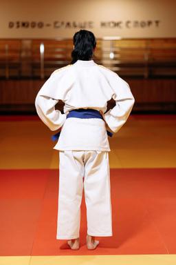 Photo http://static.kintayo.com/images/judo/adults/550/White/woman_white_550gsm_6.jpg